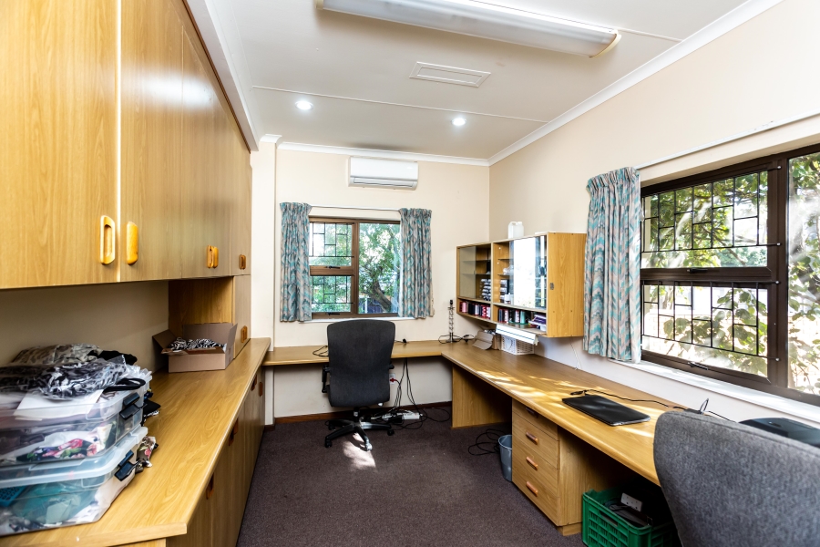 4 Bedroom Property for Sale in Vincent Heights Eastern Cape